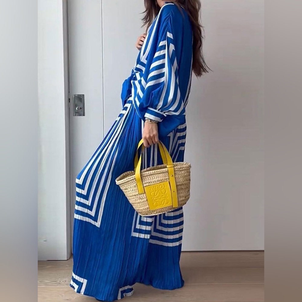 Commense Blue and White Striped 2 piece set - Picture 3 of 8